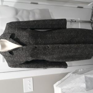 Ann Taylor Loft silk and wool blend overcoat. Size 6